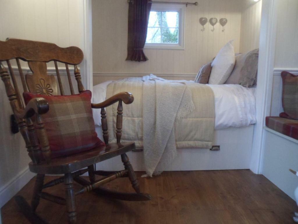 Borthwickbrae Shepherd'S Hut Hawick Exterior photo